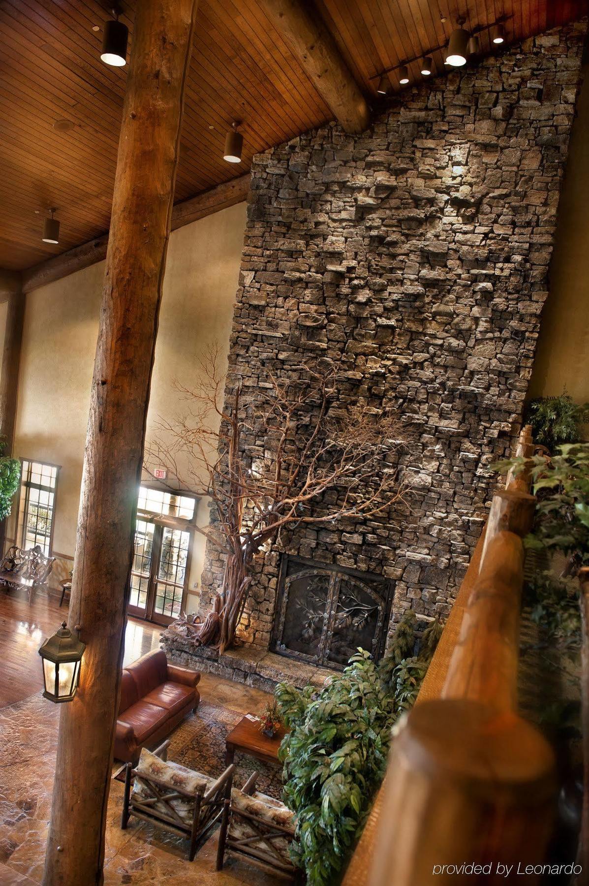 Апартаменты The Keeter Center At College Of The Ozarks Холлистер Экстерьер фото
